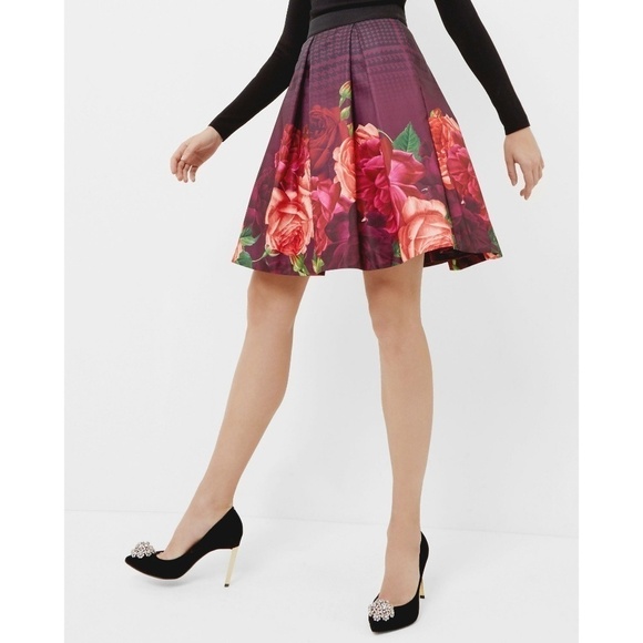 💕TED BAKER💕 Klira Juxtapose Rose Border Skirt TB0 US2 NWT - Picture 3 of 8